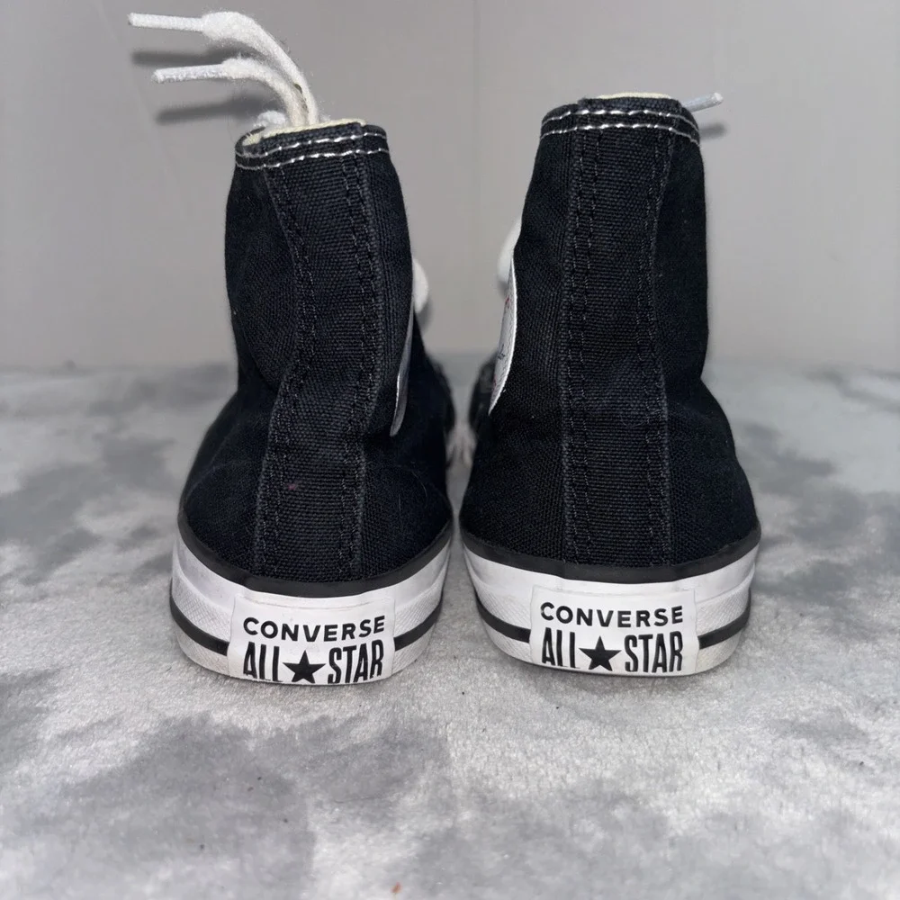 Converse Chuck Taylor All Star High Tops Black/White Canvas Youth Size 1